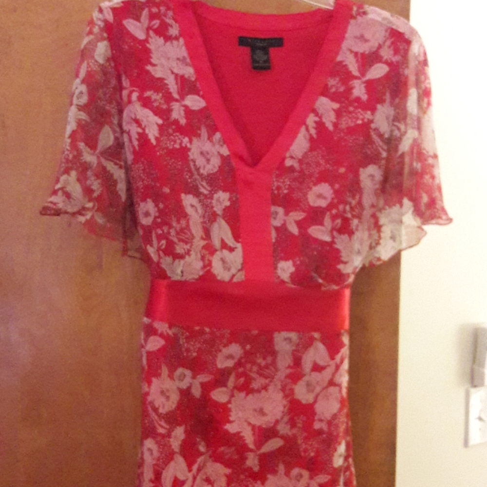 Top - Picture 2 of 4